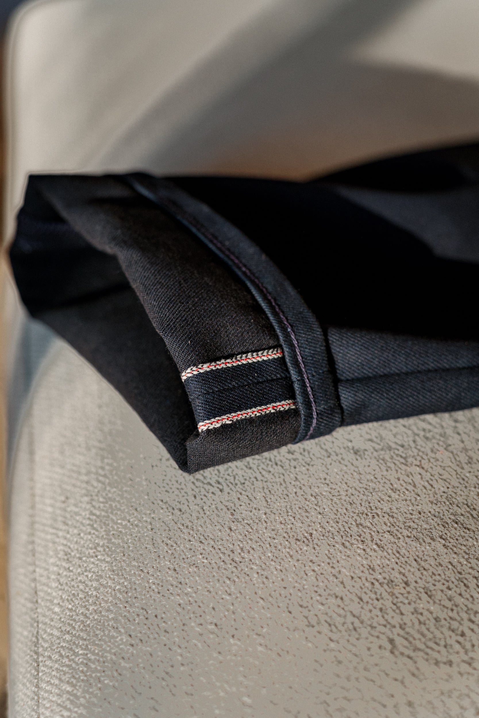 Stratton Straight Fit Jeans - 14oz American Selvedge - Indigo / Black