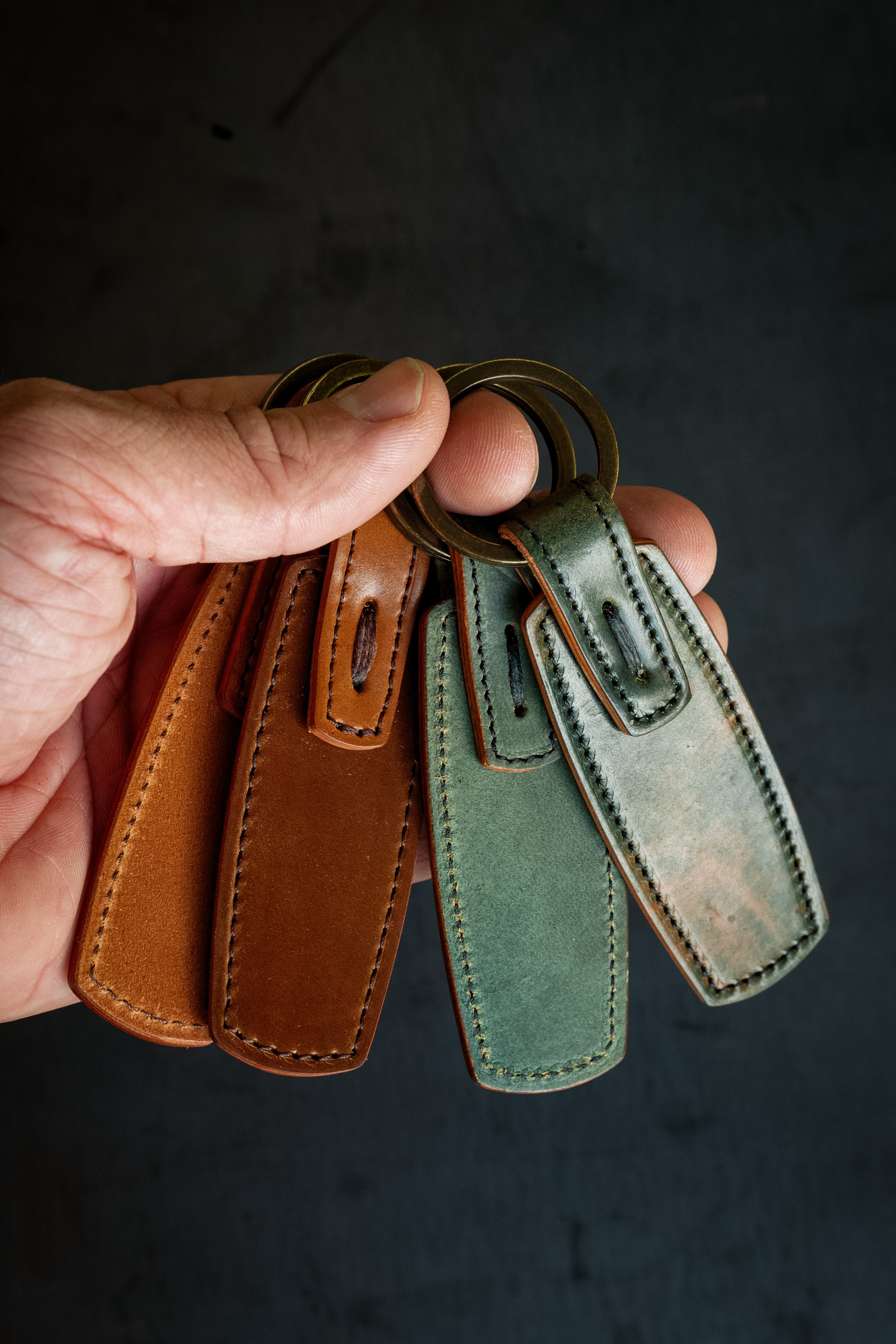 Rover Key Ring - Reverse Black Horween Shell Cordovan