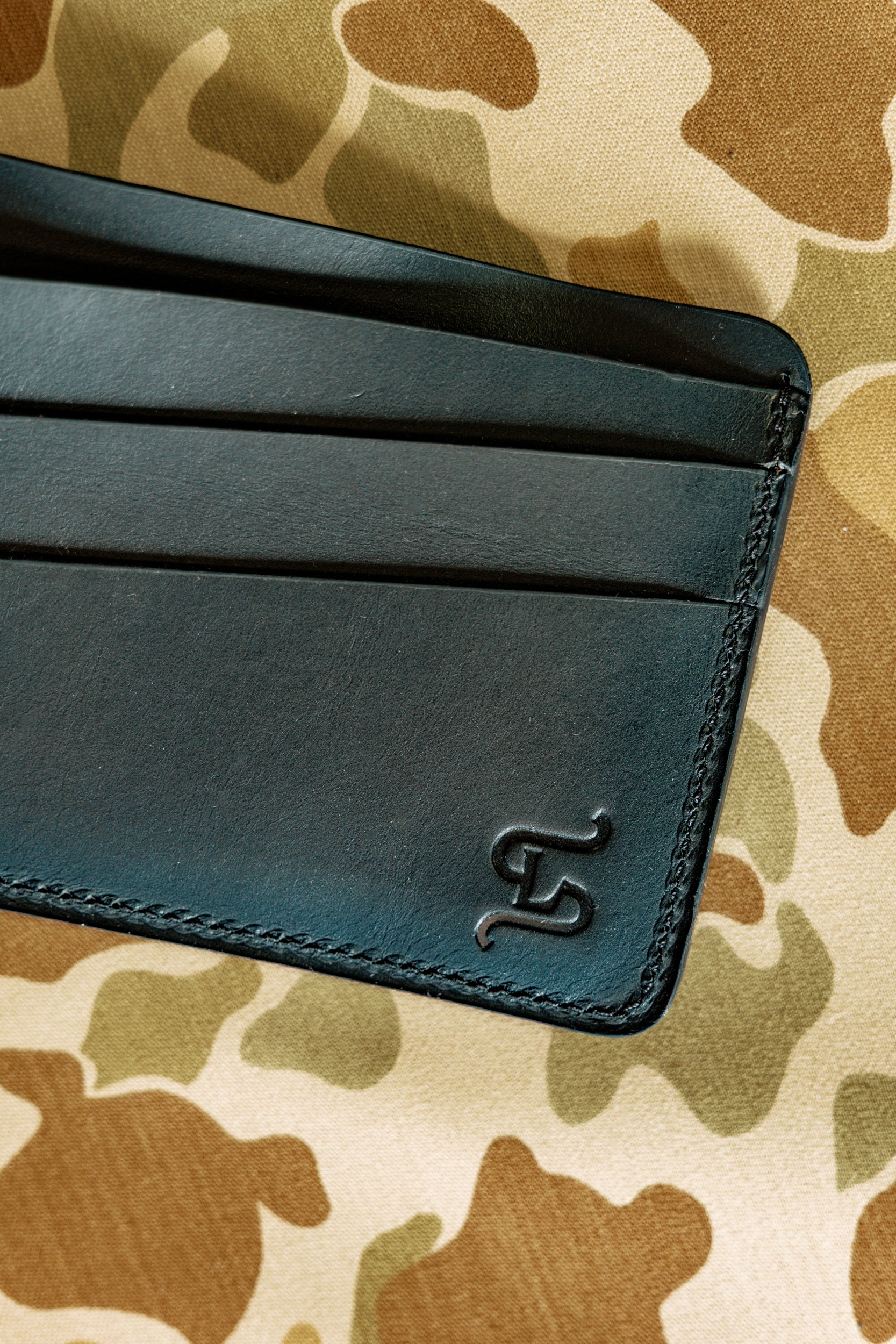 Klein Wallet - Shark - Black
